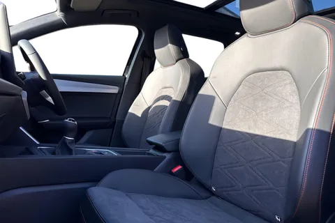  SEAT Leon 1.5 TSI FR Black Edition Euro 6 (s/s) 5dr Thumbnail #16