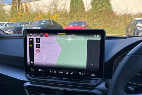  SEAT Leon 1.5 TSI FR Black Edition Euro 6 (s/s) 5dr Thumbnail #17