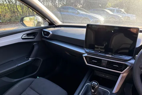  SEAT Leon 1.5 TSI FR Black Edition Euro 6 (s/s) 5dr Thumbnail #20