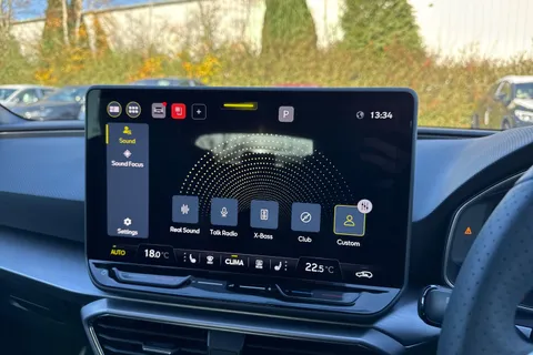  SEAT Leon 1.5 TSI FR Black Edition Euro 6 (s/s) 5dr Thumbnail #46