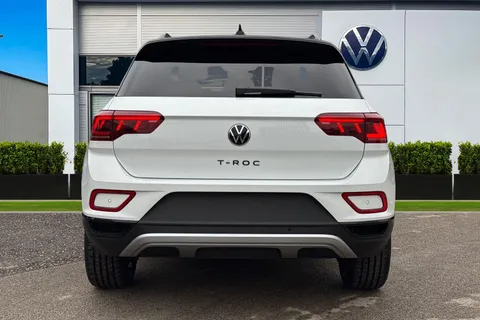  Volkswagen T-Roc 1.5 TSI Style Design DSG Euro 6 (s/s) 5dr Thumbnail #5
