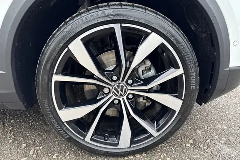  Volkswagen T-Roc 1.5 TSI Style Design DSG Euro 6 (s/s) 5dr Thumbnail #10
