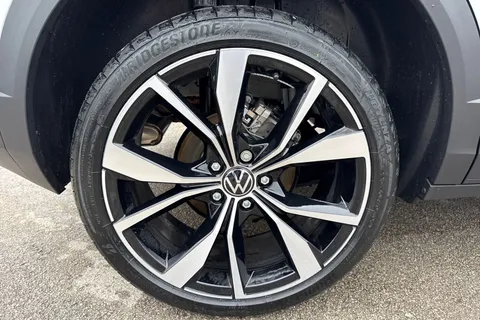  Volkswagen T-Roc 1.5 TSI Style Design DSG Euro 6 (s/s) 5dr Thumbnail #13