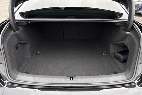 LS72OWH Audi A4 S line 35 TFSI  150 PS S tronic Thumbnail #7