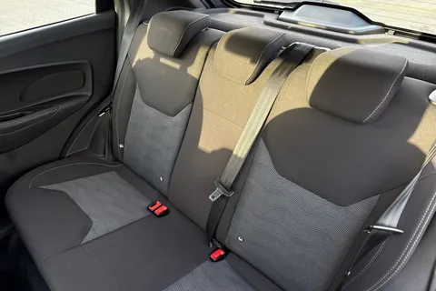 19 of 63 for Ford Ka+ 1.2 Ti-VCT Zetec Euro 6 5dr