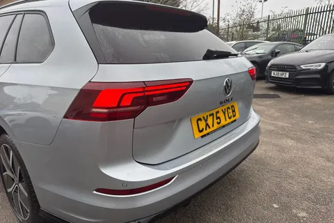 CX75YCB Volkswagen Golf 2.0 TDI 150 R-Line 5dr DSG Thumbnail #8