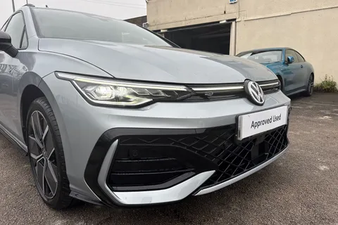 CX75YCB Volkswagen Golf 2.0 TDI 150 R-Line 5dr DSG Thumbnail #9