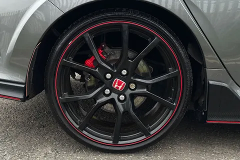 ND68JVK Honda Civic 2.0 VTEC Turbo Type R GT Euro 6 (s/s) 5dr Thumbnail #12
