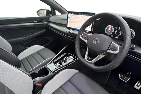 CX75YCB Volkswagen Golf 2.0 TDI 150 R-Line 5dr DSG Thumbnail #14