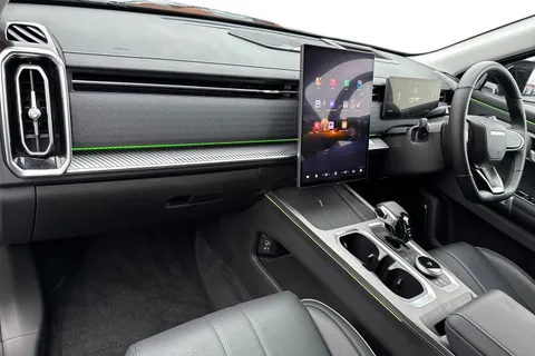 SP25ZFW Jaecoo 7 1.6T AWD Luxury 5dr 7DCT Thumbnail #16