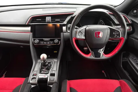 ND68JVK Honda Civic 2.0 VTEC Turbo Type R GT Euro 6 (s/s) 5dr Thumbnail #17