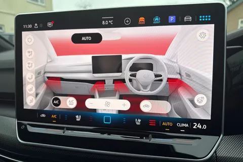 CX75YCB Volkswagen Golf 2.0 TDI 150 R-Line 5dr DSG Thumbnail #22