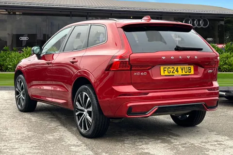 FG24YUB Volvo Xc60 2.0 B5P Ultimate Dark 5dr AWD Geartronic Thumbnail #2
