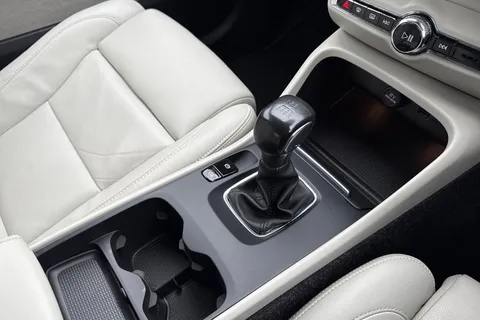 BL70BBX Volvo Xc40 1.5 T3 Inscription Pro Euro 6 (s/s) 5dr Thumbnail #23