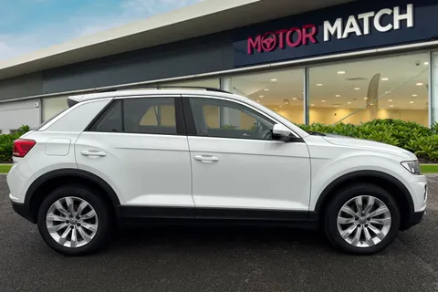 CY19VGJ Volkswagen T-Roc 1.6 TDI SE Euro 6 (s/s) 5dr Thumbnail #4