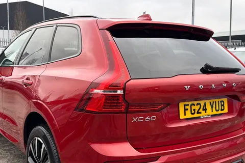FG24YUB Volvo Xc60 2.0 B5P Ultimate Dark 5dr AWD Geartronic Thumbnail #7