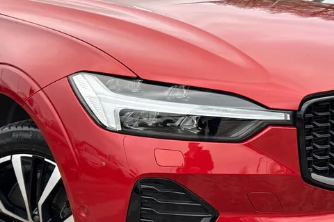 FG24YUB Volvo Xc60 2.0 B5P Ultimate Dark 5dr AWD Geartronic Thumbnail #8