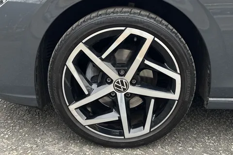 OV20SYS Volkswagen Golf 1.5 TSI Style Euro 6 (s/s) 5dr Thumbnail #10