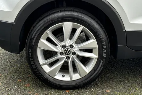 CP72ETR Volkswagen T-Cross 1.0 TSI SE Euro 6 (s/s) 5dr Thumbnail #11