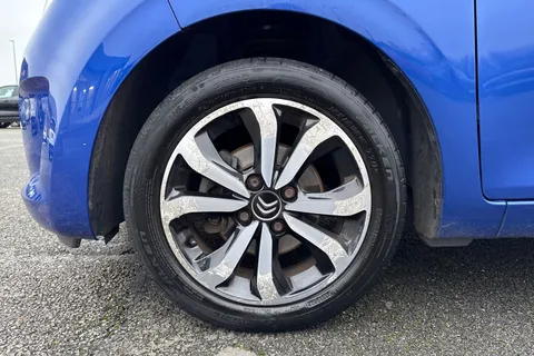 YY69ELC Citroën C1 1.0 VTi Flair Euro 6 (s/s) 5dr Thumbnail #12