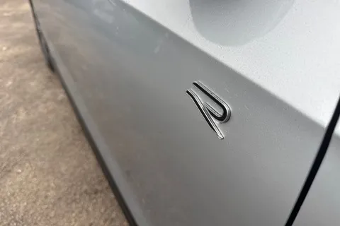 CX75YCB Volkswagen Golf 2.0 TDI 150 R-Line 5dr DSG Thumbnail #31