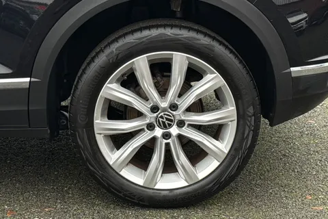PX21OLG Volkswagen T-Roc 1.5 TSI EVO SEL DSG Euro 6 (s/s) 5dr Thumbnail #12