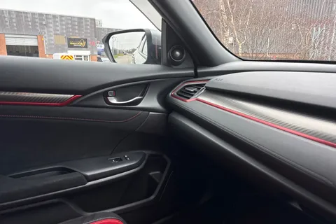 ND68JVK Honda Civic 2.0 VTEC Turbo Type R GT Euro 6 (s/s) 5dr Thumbnail #34