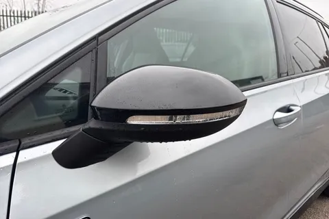 CX75YCB Volkswagen Golf 2.0 TDI 150 R-Line 5dr DSG Thumbnail #34