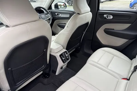 BL70BBX Volvo Xc40 1.5 T3 Inscription Pro Euro 6 (s/s) 5dr Thumbnail #35