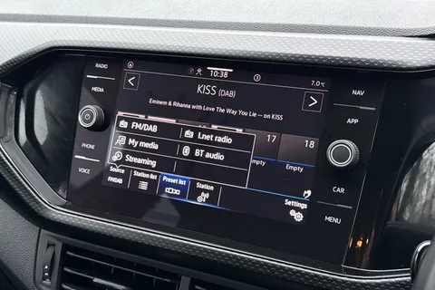 CP72ETR Volkswagen T-Cross 1.0 TSI SE Euro 6 (s/s) 5dr Thumbnail #17