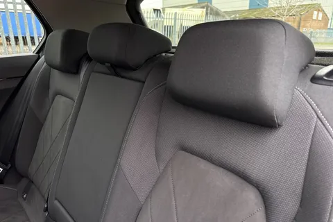 OV20SYS Volkswagen Golf 1.5 TSI Style Euro 6 (s/s) 5dr Thumbnail #18