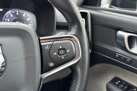 BL70BBX Volvo Xc40 1.5 T3 Inscription Pro Euro 6 (s/s) 5dr Thumbnail #40