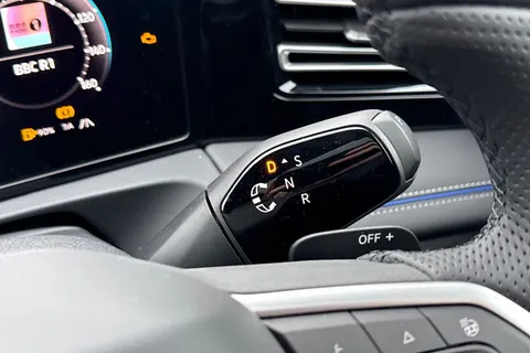  Volkswagen Tiguan 1.5 eTSI MHEV R-Line DSG Euro 6 (s/s) 5dr Thumbnail #23