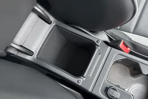 CX75YCB Volkswagen Golf 2.0 TDI 150 R-Line 5dr DSG Thumbnail #45