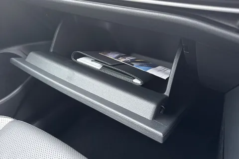 CX75YCB Volkswagen Golf 2.0 TDI 150 R-Line 5dr DSG Thumbnail #46