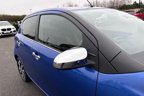 YY69ELC Citroën C1 1.0 VTi Flair Euro 6 (s/s) 5dr Thumbnail #28