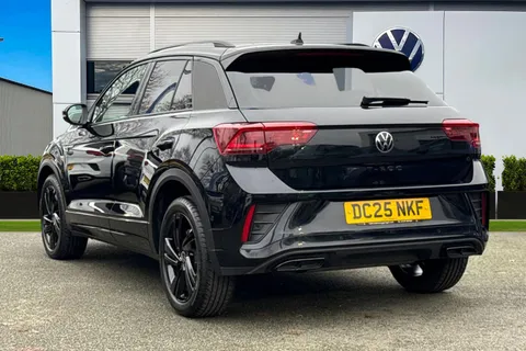 DC25NKF Volkswagen T-Roc 1.5 TSI Black Edition 5dr DSG | Heated Seats | Sports Pack Thumbnail #2
