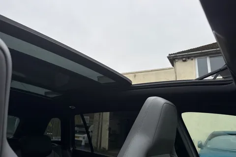 CX75YCB Volkswagen Golf 2.0 TDI 150 R-Line 5dr DSG Thumbnail #49