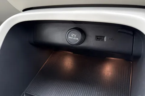 BL70BBX Volvo Xc40 1.5 T3 Inscription Pro Euro 6 (s/s) 5dr Thumbnail #54