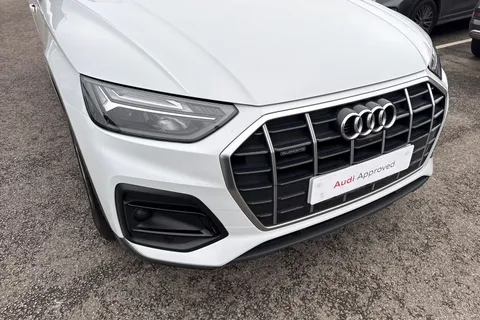 GD22ERO Audi Q5 Sport 40 TDI quattro 204 PS S tronic Thumbnail #10