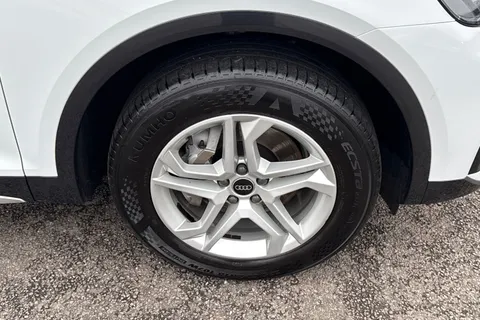 GD22ERO Audi Q5 Sport 40 TDI quattro 204 PS S tronic Thumbnail #12