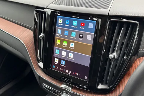 FG24YUB Volvo Xc60 2.0 B5P Ultimate Dark 5dr AWD Geartronic Thumbnail #38