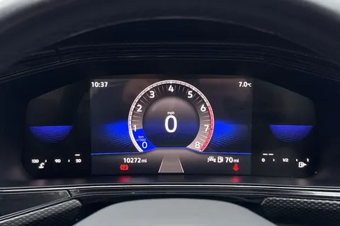 CP72ETR Volkswagen T-Cross 1.0 TSI SE Euro 6 (s/s) 5dr Thumbnail #39