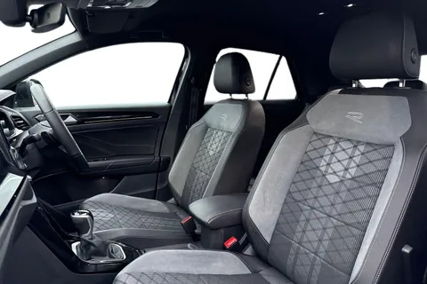 DC25NKF Volkswagen T-Roc 1.5 TSI Black Edition 5dr DSG | Heated Seats | Sports Pack Thumbnail #15