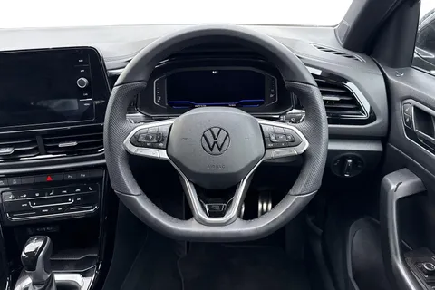 DC25NKF Volkswagen T-Roc 1.5 TSI Black Edition 5dr DSG | Heated Seats | Sports Pack Thumbnail #17