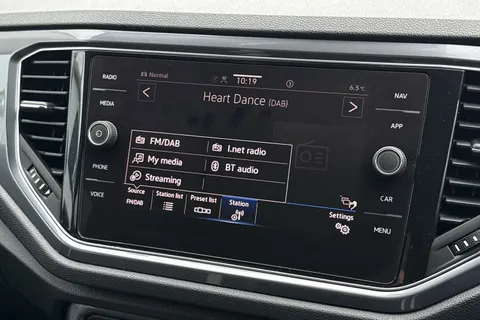 PX21OLG Volkswagen T-Roc 1.5 TSI EVO SEL DSG Euro 6 (s/s) 5dr Thumbnail #47