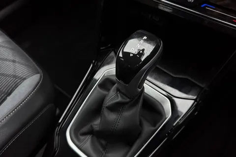 DC25NKF Volkswagen T-Roc 1.5 TSI Black Edition 5dr DSG | Heated Seats | Sports Pack Thumbnail #22