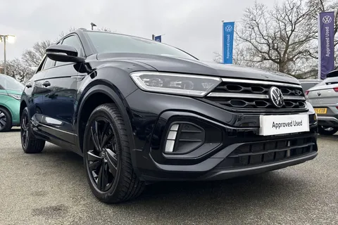 DC25NKF Volkswagen T-Roc 1.5 TSI Black Edition 5dr DSG | Heated Seats | Sports Pack Thumbnail #24