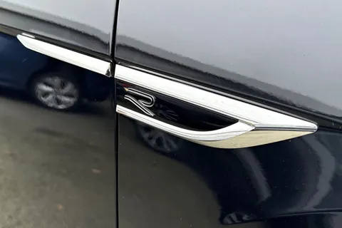 DC25NKF Volkswagen T-Roc 1.5 TSI Black Edition 5dr DSG | Heated Seats | Sports Pack Thumbnail #25