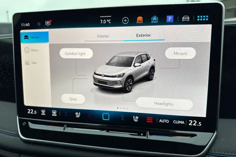  Volkswagen Tiguan 1.5 eTSI MHEV R-Line DSG Euro 6 (s/s) 5dr Thumbnail #56